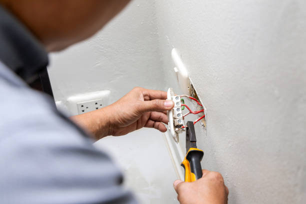 Best Affordable Emergency Electrician  in Wetumka, OK